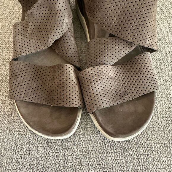Eileen Fisher Platform Sport Sandals Strappy Perforated Suede Brown Size 6.5 - Picture 4 of 11